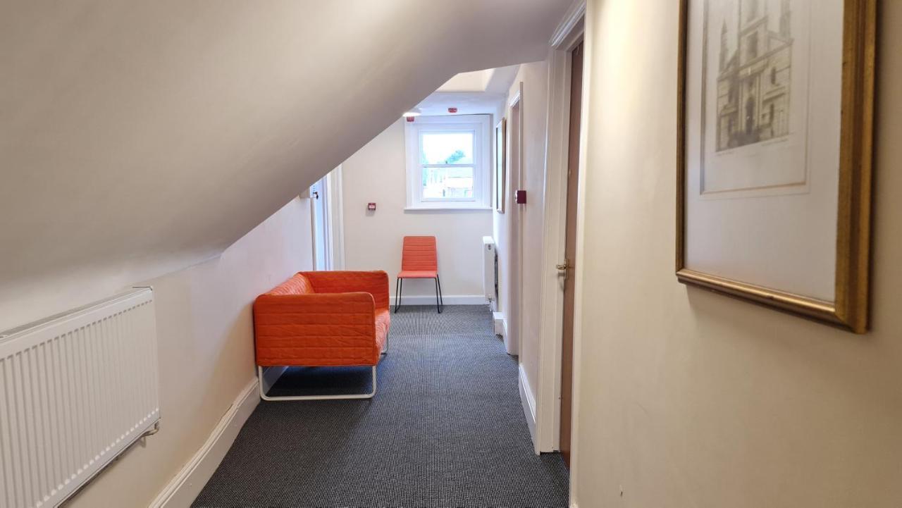 Grace Apartments - Living Rock Ashford  Extérieur photo
